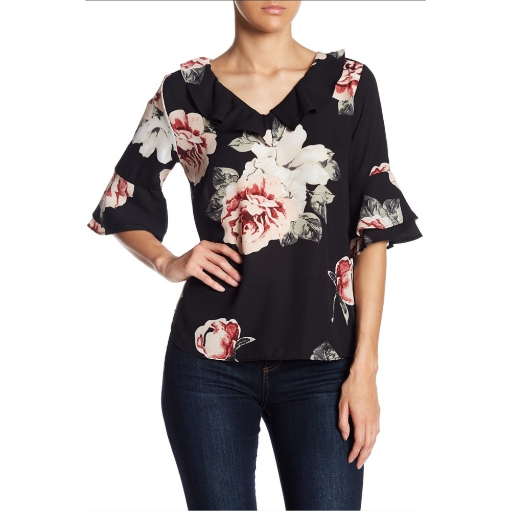 NWT Harvé Benard Black Ruffle Sleeve Top Size M